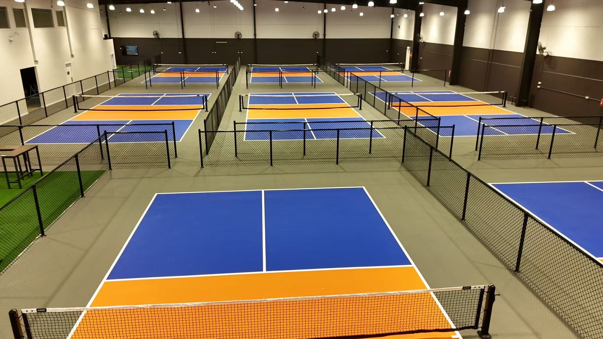 P4R Pickle 4 Real multi-court pickleball facility fencing installation